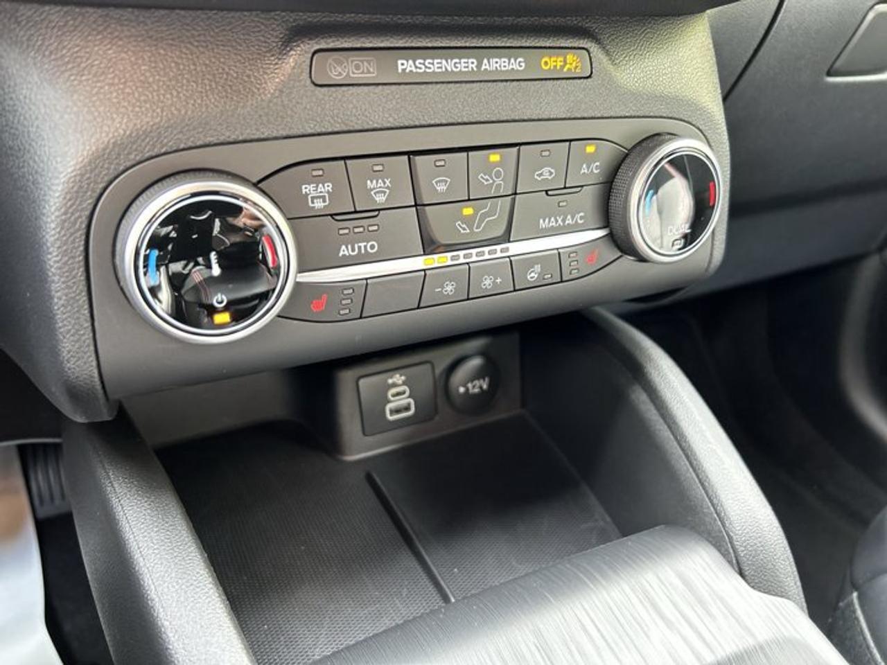 2026 Ford Escape ST-Line AWD | No Accidents | Heated Steering Photo