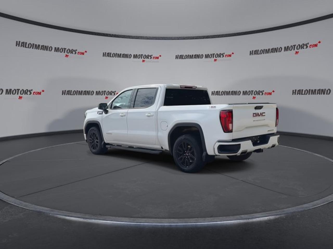 2025 GMC Sierra 1500 Elevation X31 Crew Cab 6' Box 4WD | No Accidents Photo