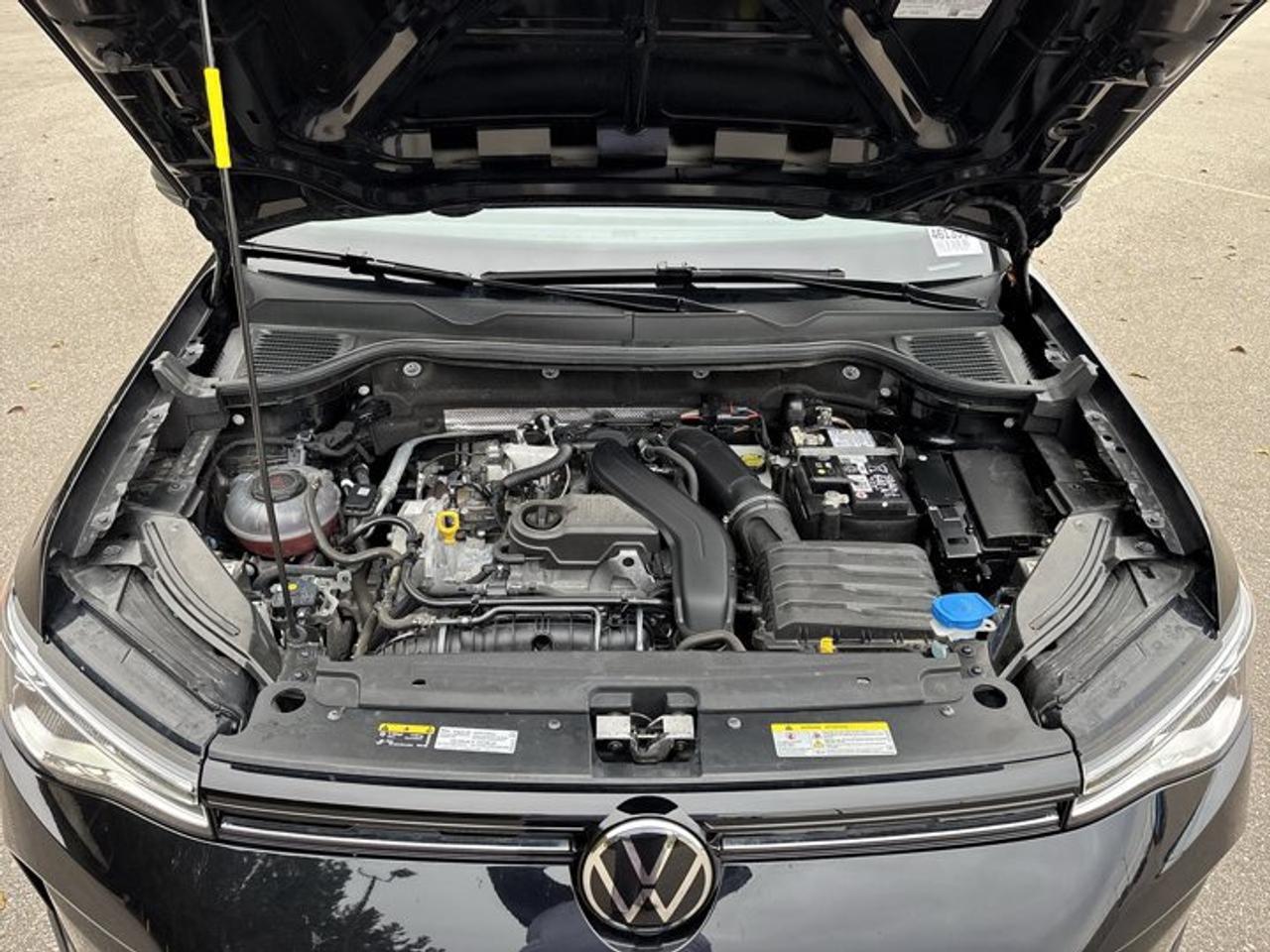 2026 Volkswagen Taos Trendline 4WD | No Accidents | Heated Steering Photo