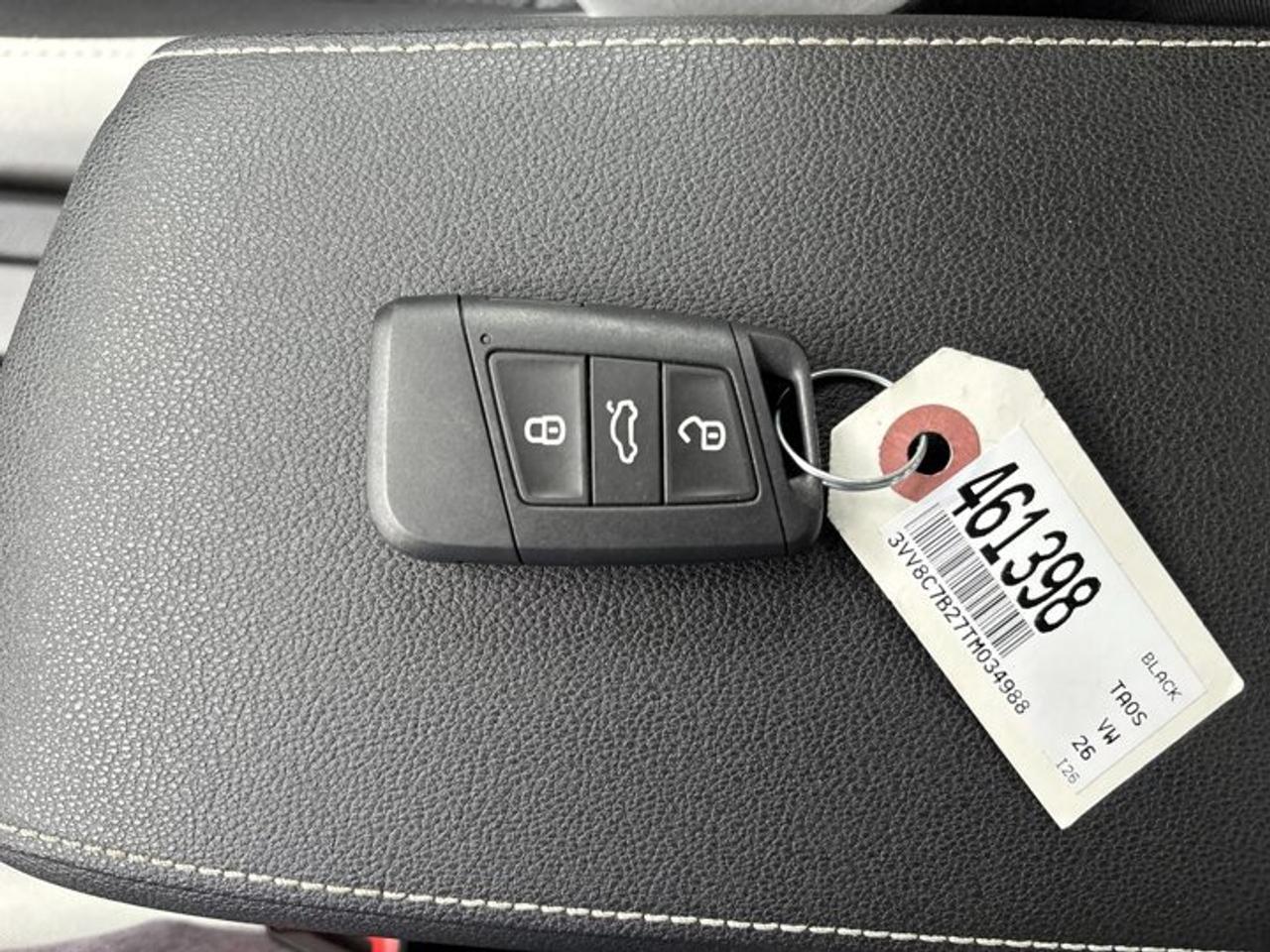 2026 Volkswagen Taos Trendline 4WD | No Accidents | Heated Steering Photo