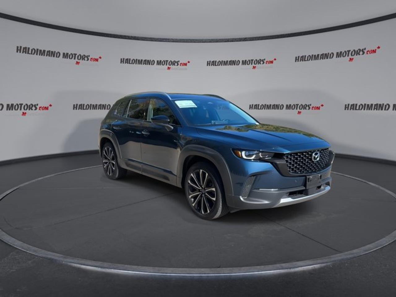 2025 Mazda CX-50 GT AWD | No Accidents | Leather Seats | Heated Steering Photo1