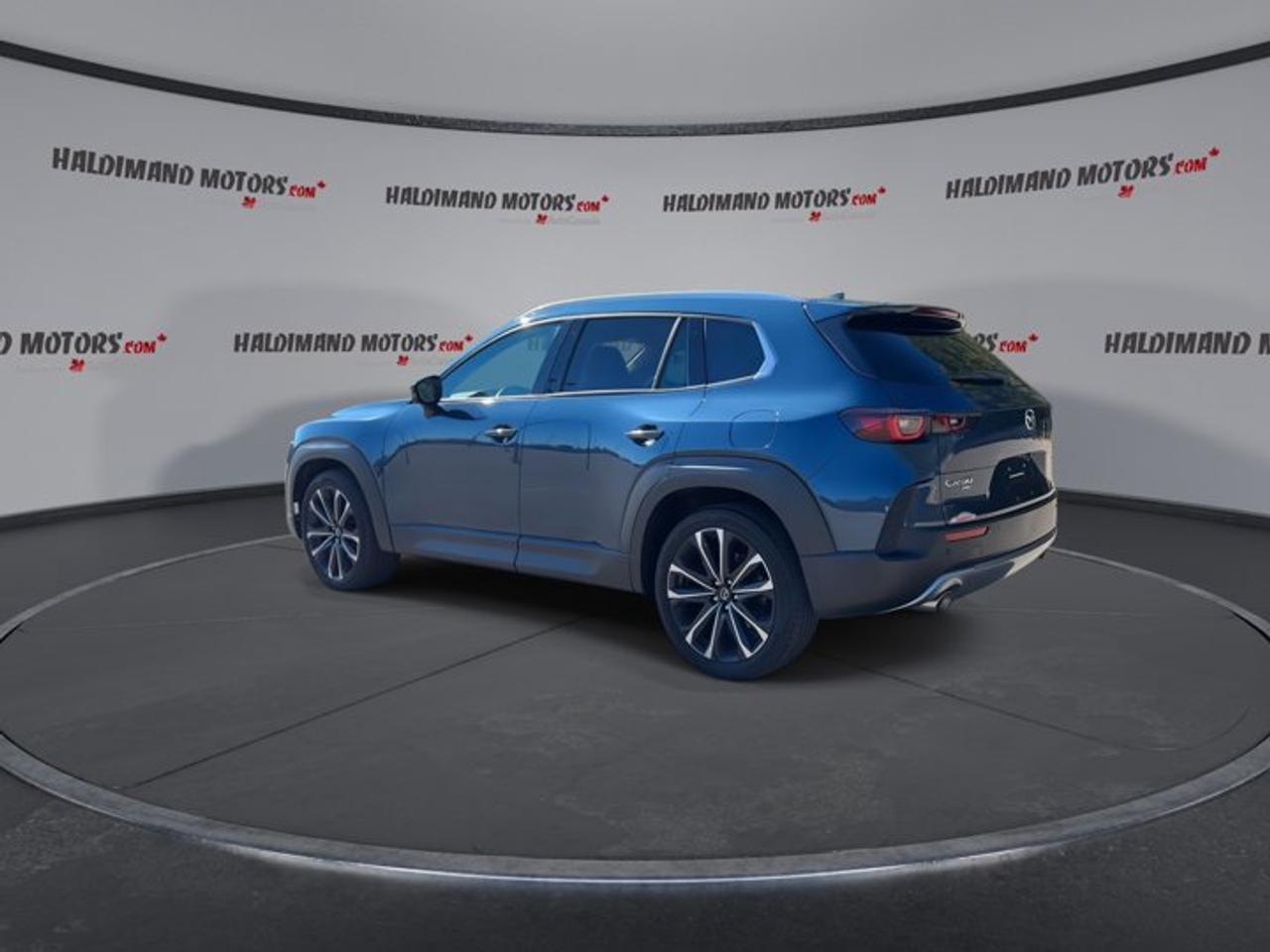 2025 Mazda CX-50 GT AWD | No Accidents | Leather Seats | Heated Steering Photo