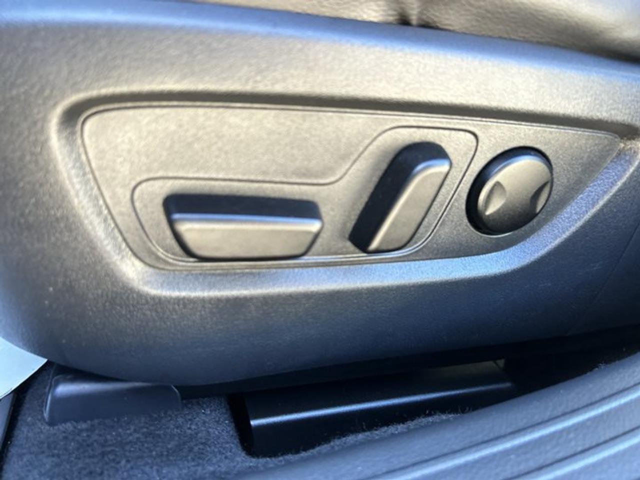 2025 Mazda CX-50 GT AWD | No Accidents | Leather Seats | Heated Steering Photo