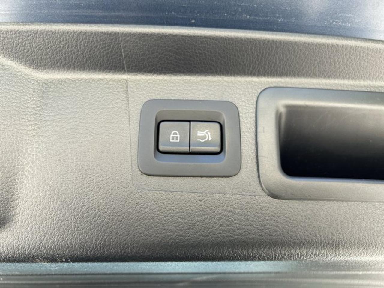 2025 Mazda CX-50 GT AWD | No Accidents | Leather Seats | Heated Steering Photo