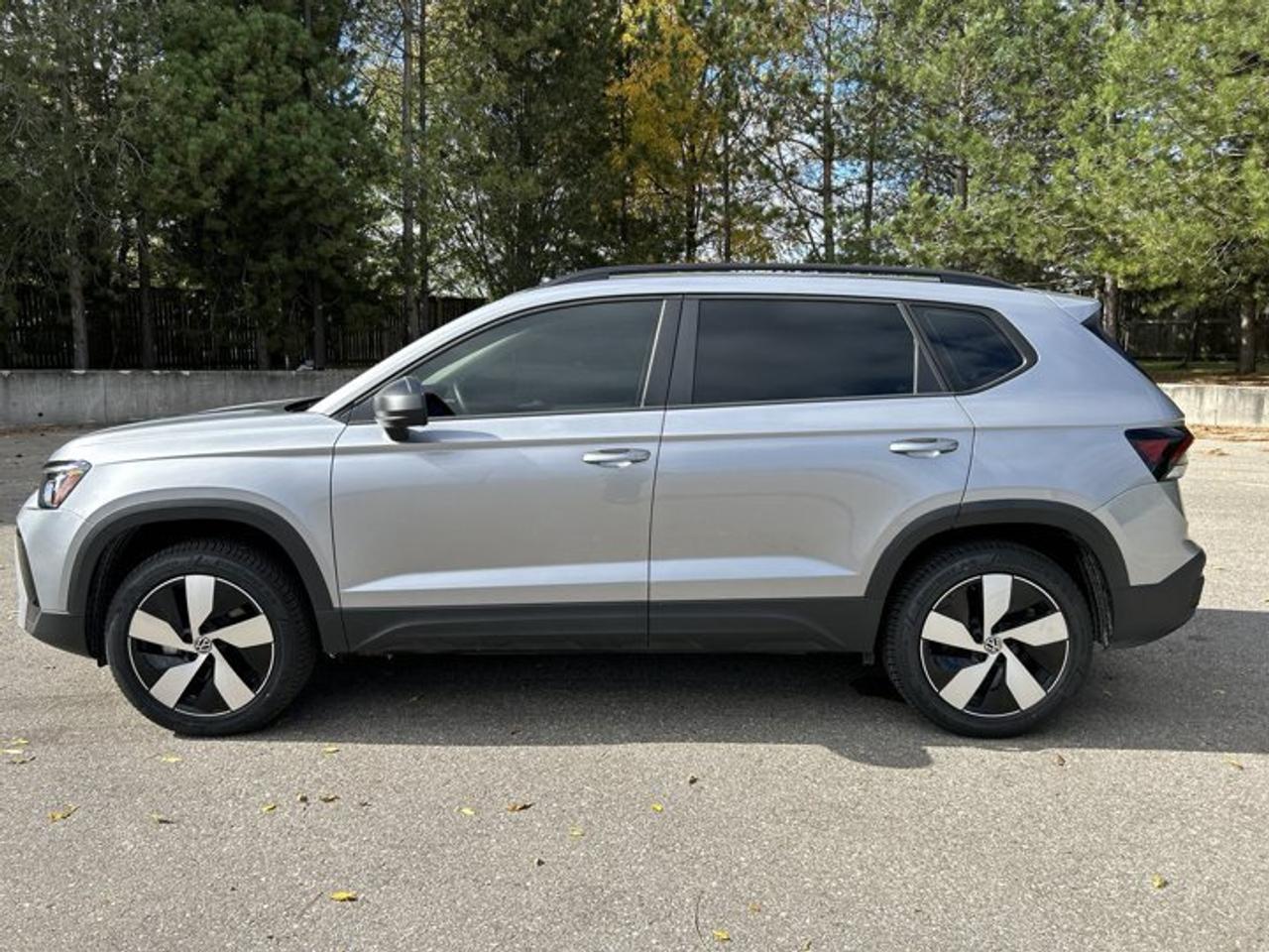 2026 Volkswagen Taos Trendline 4WD | No Accidents | Heated Steering Photo