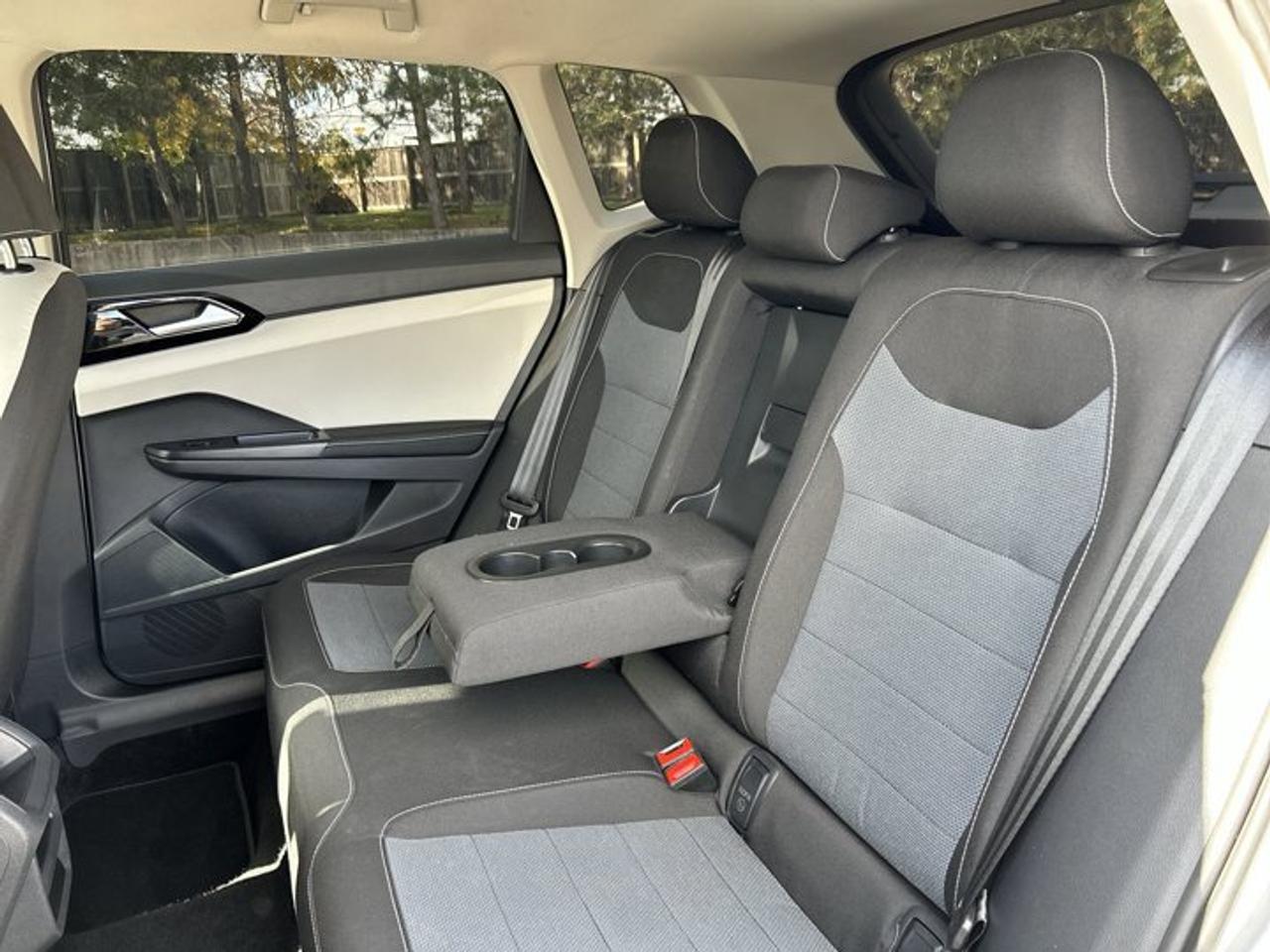 2026 Volkswagen Taos Trendline 4WD | No Accidents | Heated Steering Photo