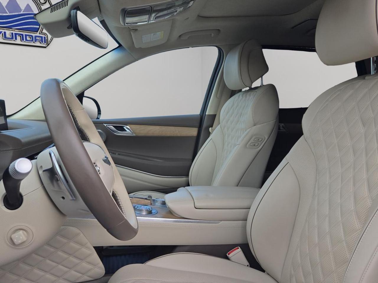 2023 Genesis GV80 3.5T Prestige Photo