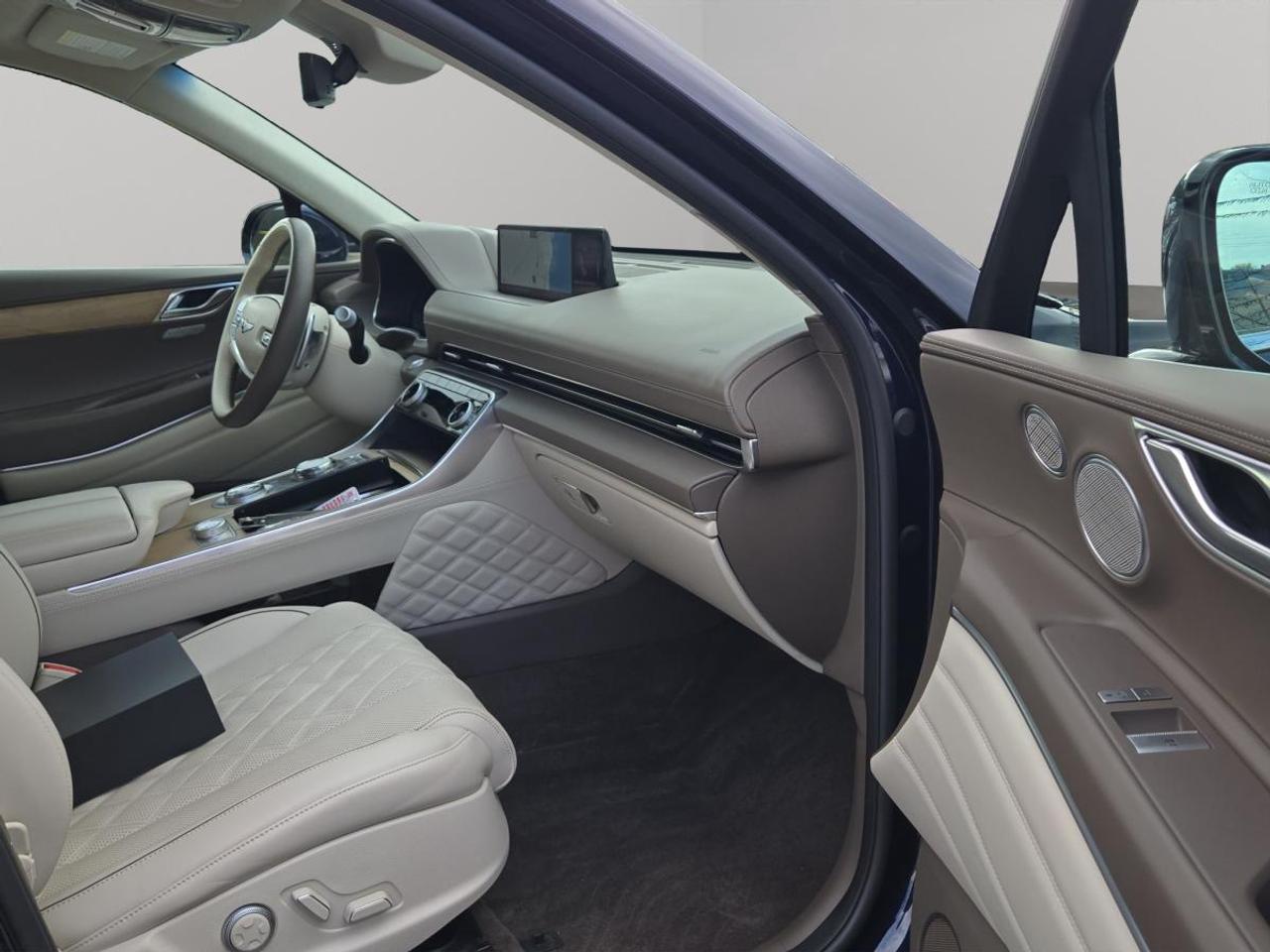 2023 Genesis GV80 3.5T Prestige Photo