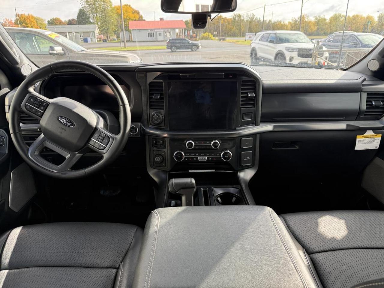 2025 Ford F-150 Lariat Photo