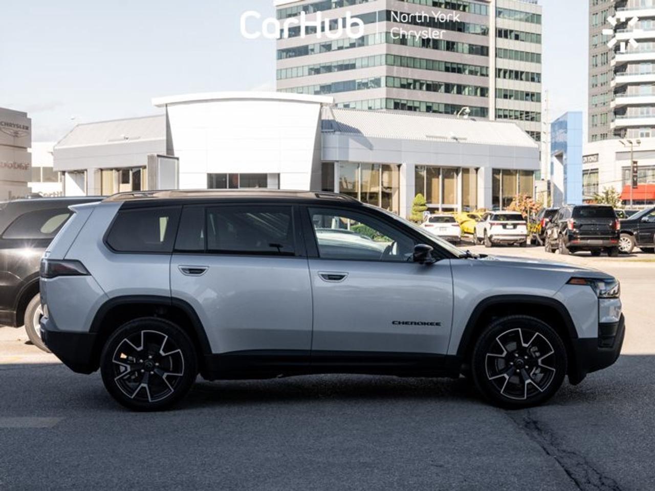 2026 Jeep CHEROKEE OVERLAND 9-Speaker Premium Audio Heated and Vented Seats Surround-View Camera Panoramic Roof Photo
