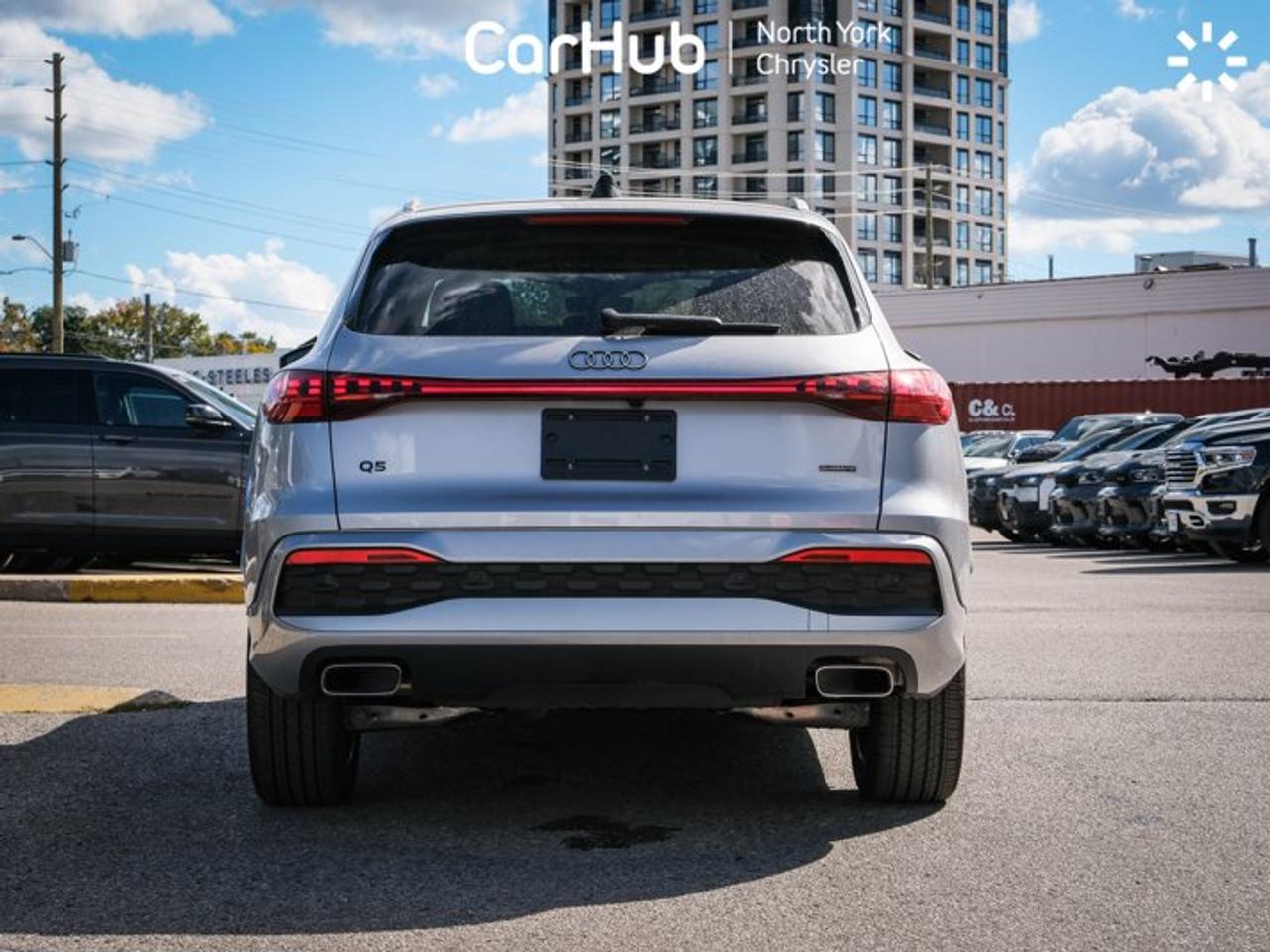 2025 Audi Q5 Technik 2.0L Turbocharged TFSI I-4 | Technik Package | Head-Up Display Photo