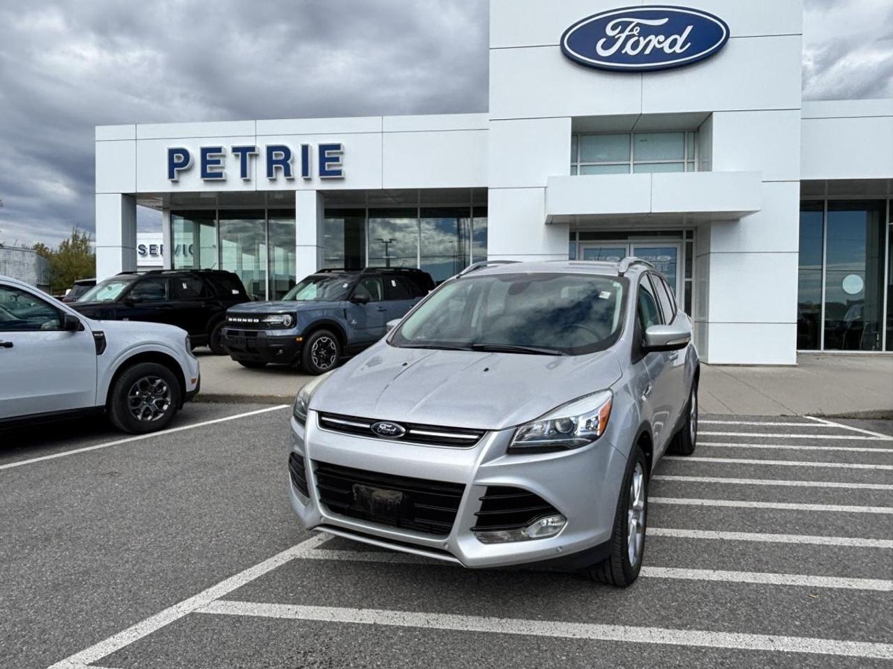 2014 Ford Escape Titanium Photo0