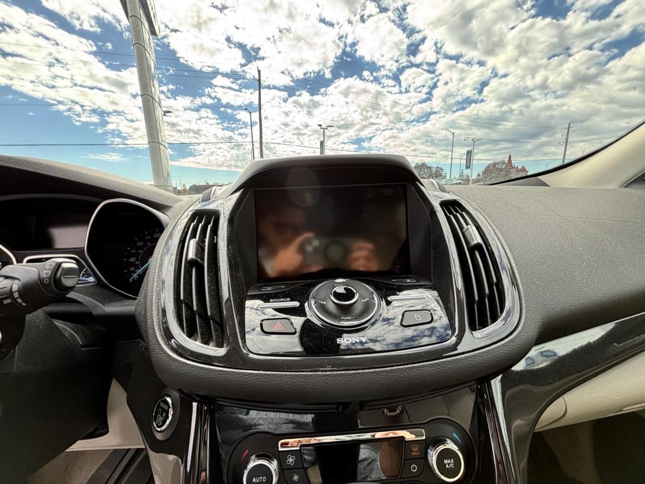 2014 Ford Escape Titanium Photo