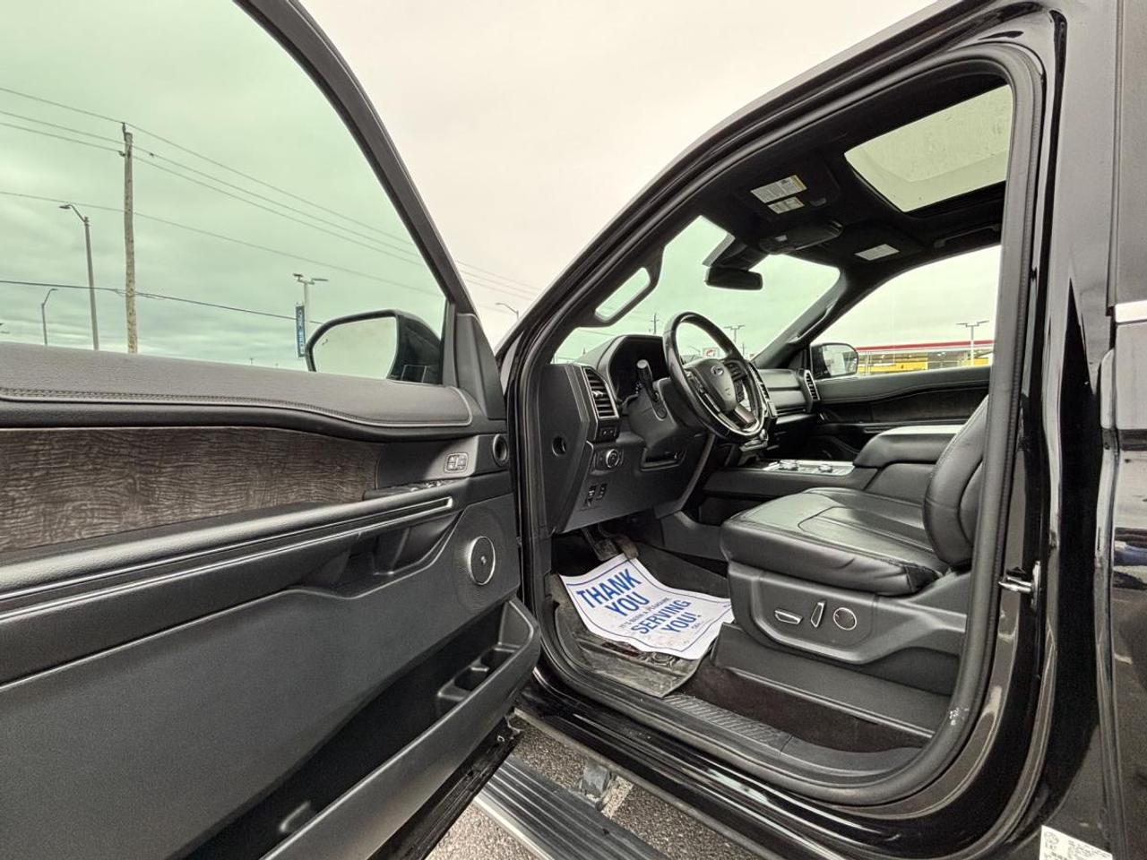 2021 Ford Expedition Limited MAX Photo
