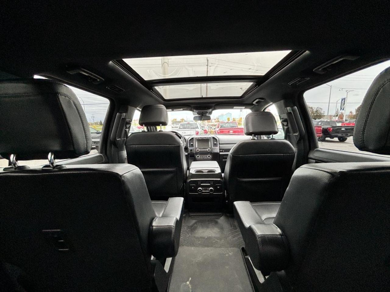 2021 Ford Expedition Limited MAX Photo