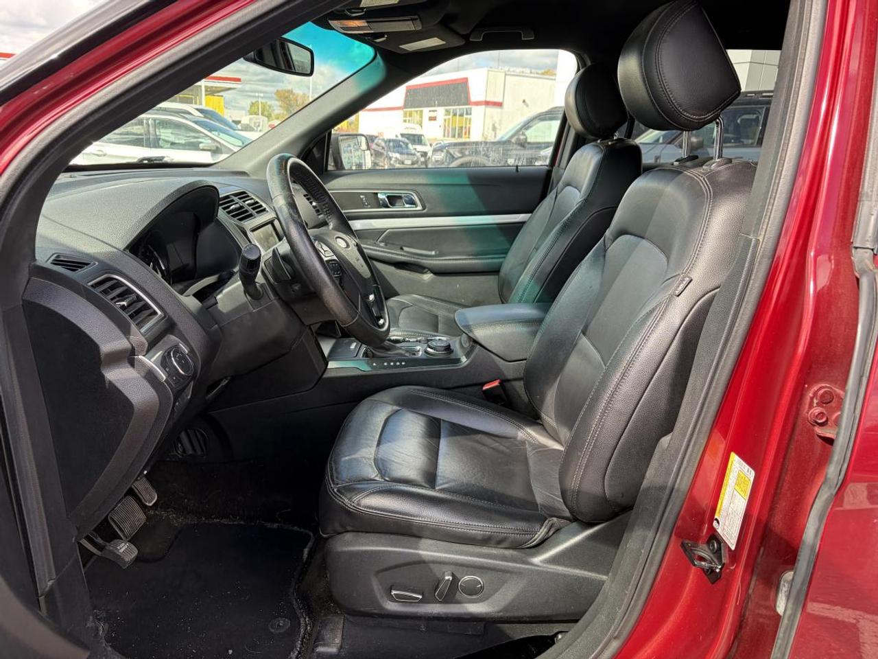 2016 Ford Explorer XLT Photo