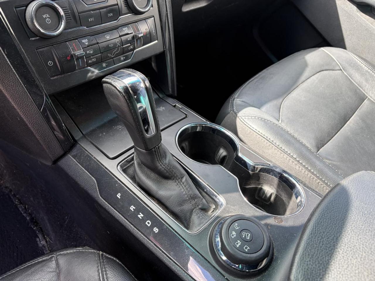 2016 Ford Explorer XLT Photo