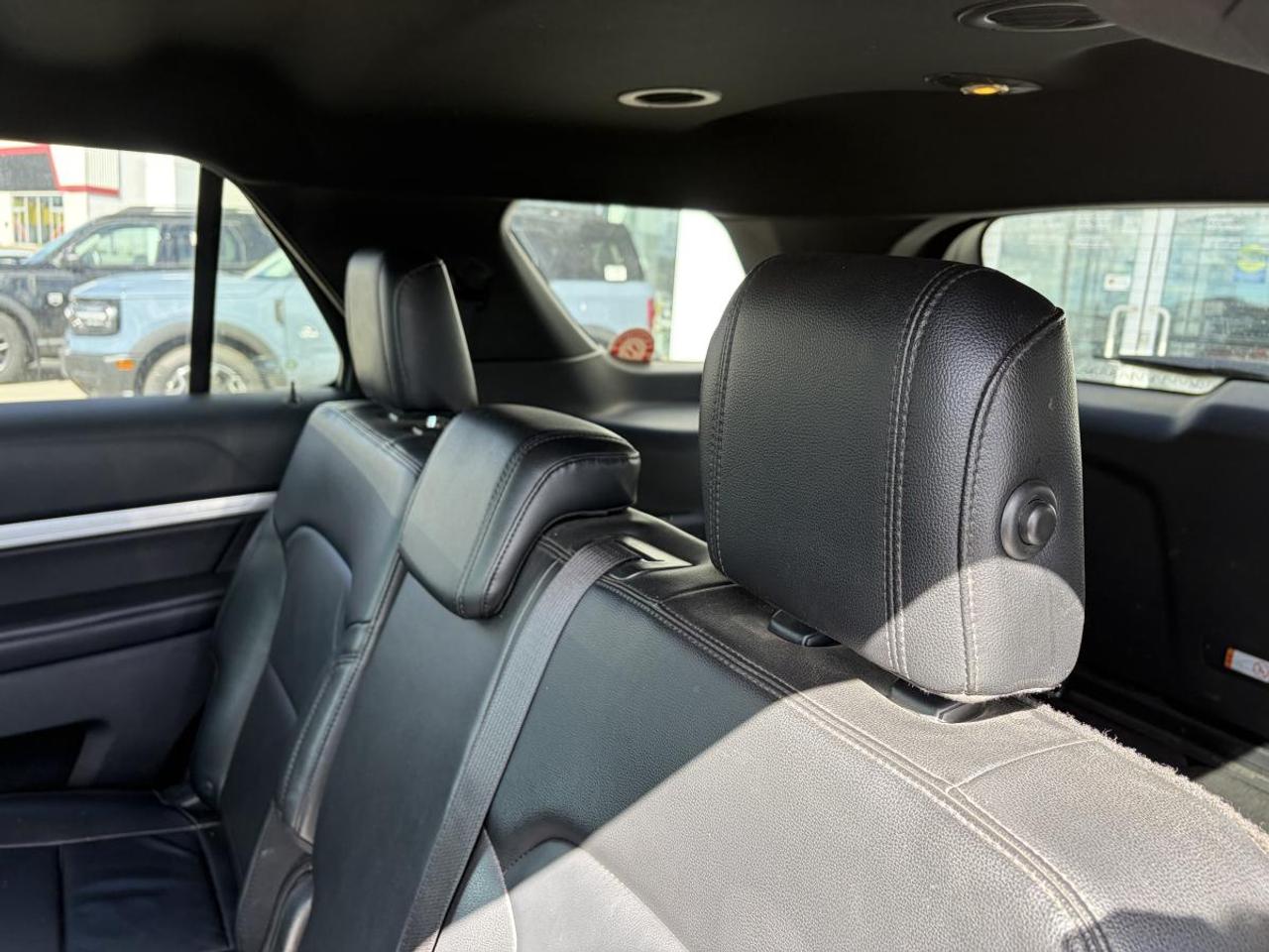 2016 Ford Explorer XLT Photo