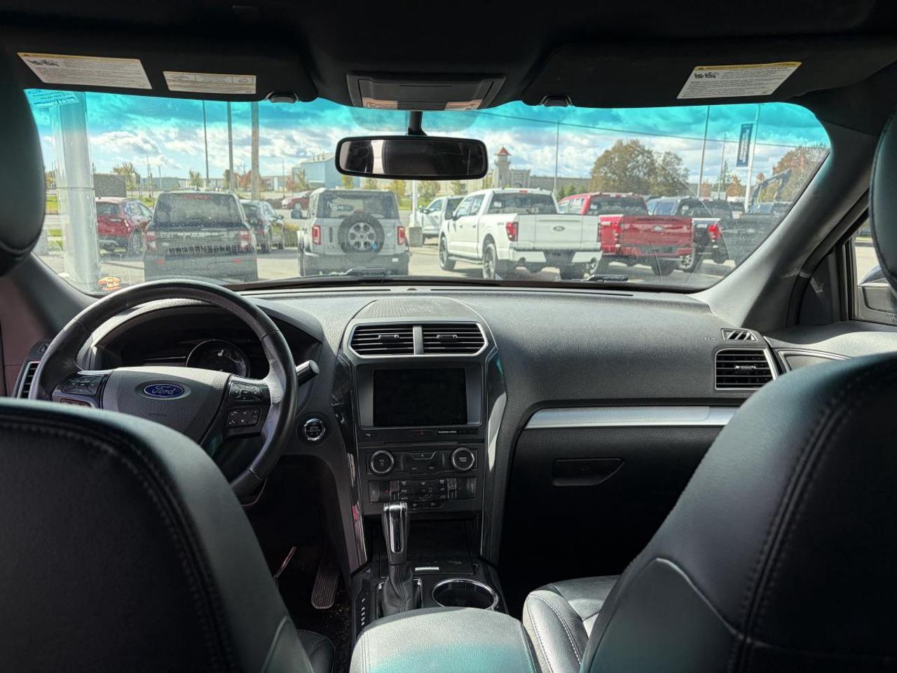 2016 Ford Explorer XLT Photo