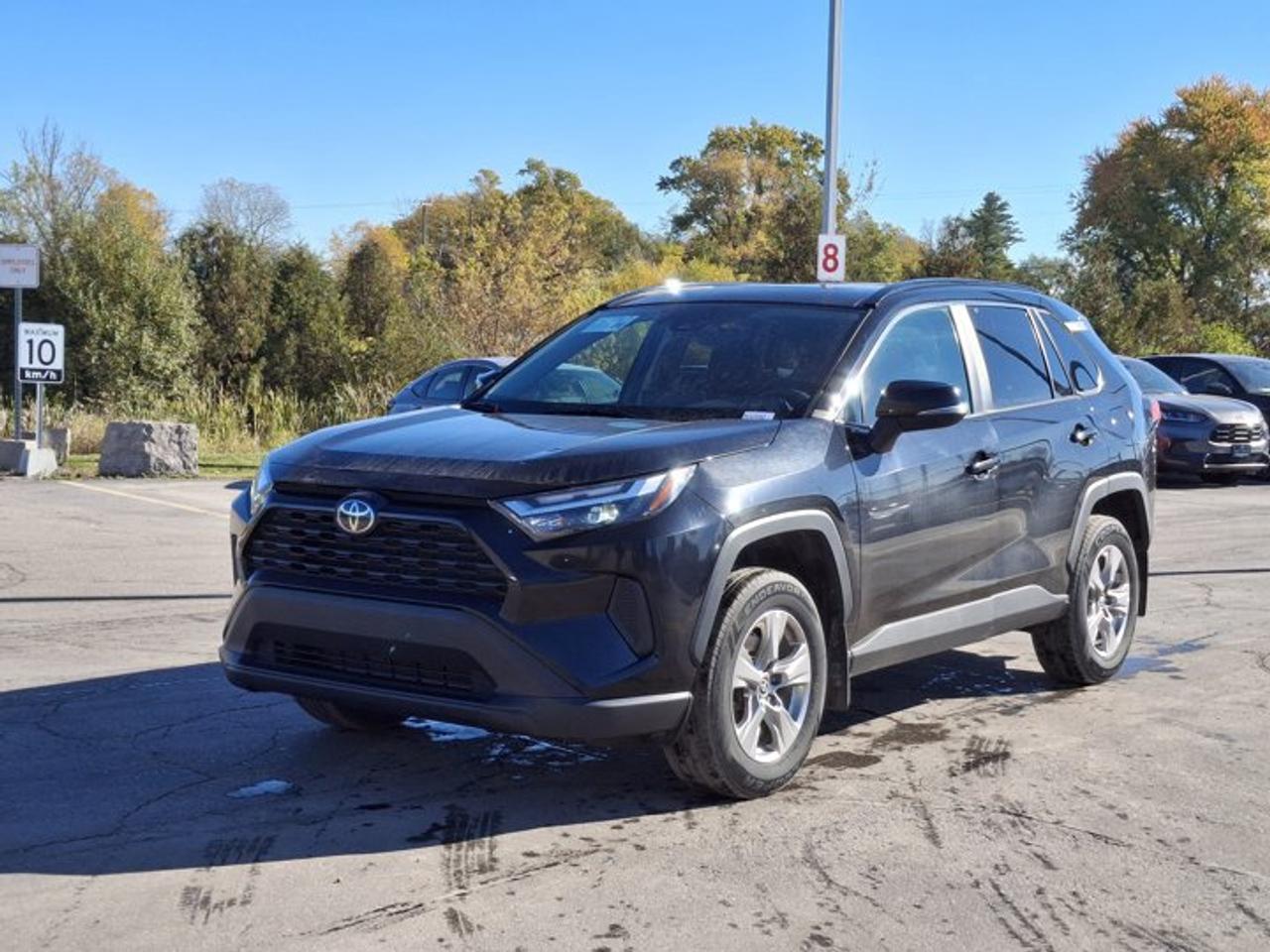 2024 Toyota RAV4 XLE AWD | Sunroof | Power Seat | Heated Wheel + Seats | Radar Cruise | Power Liftgate | and More ! Photo