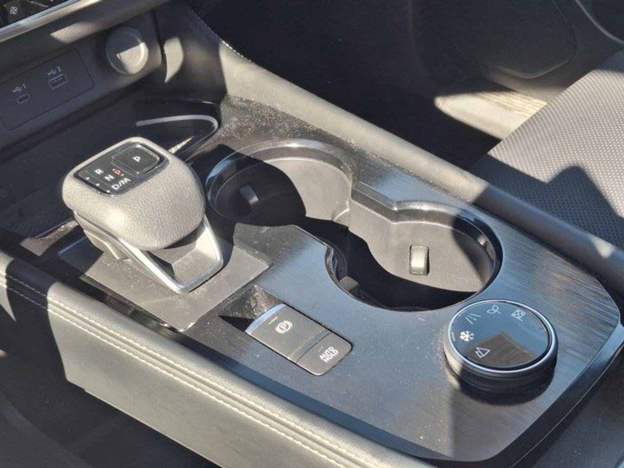 2023 Nissan Rogue Platinum AWD | Leather | Sunroof | Nav | HUD | 360 Camera | Bose | 19" Wheels | and More ! Photo