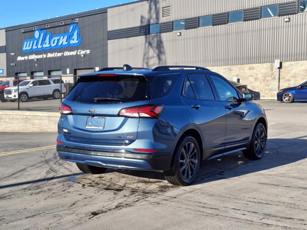 2024 Chevrolet Equinox RS AWD | Sunroof | BSM + RCTA | Power Liftgate | Power Seat | Remote Start | Heated Seats and More ! Photo