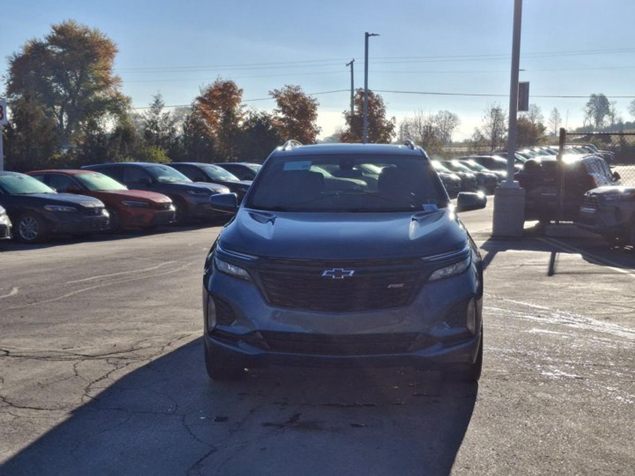 2024 Chevrolet Equinox RS AWD | Sunroof | BSM + RCTA | Power Liftgate | Power Seat | Remote Start | Heated Seats and More ! Photo