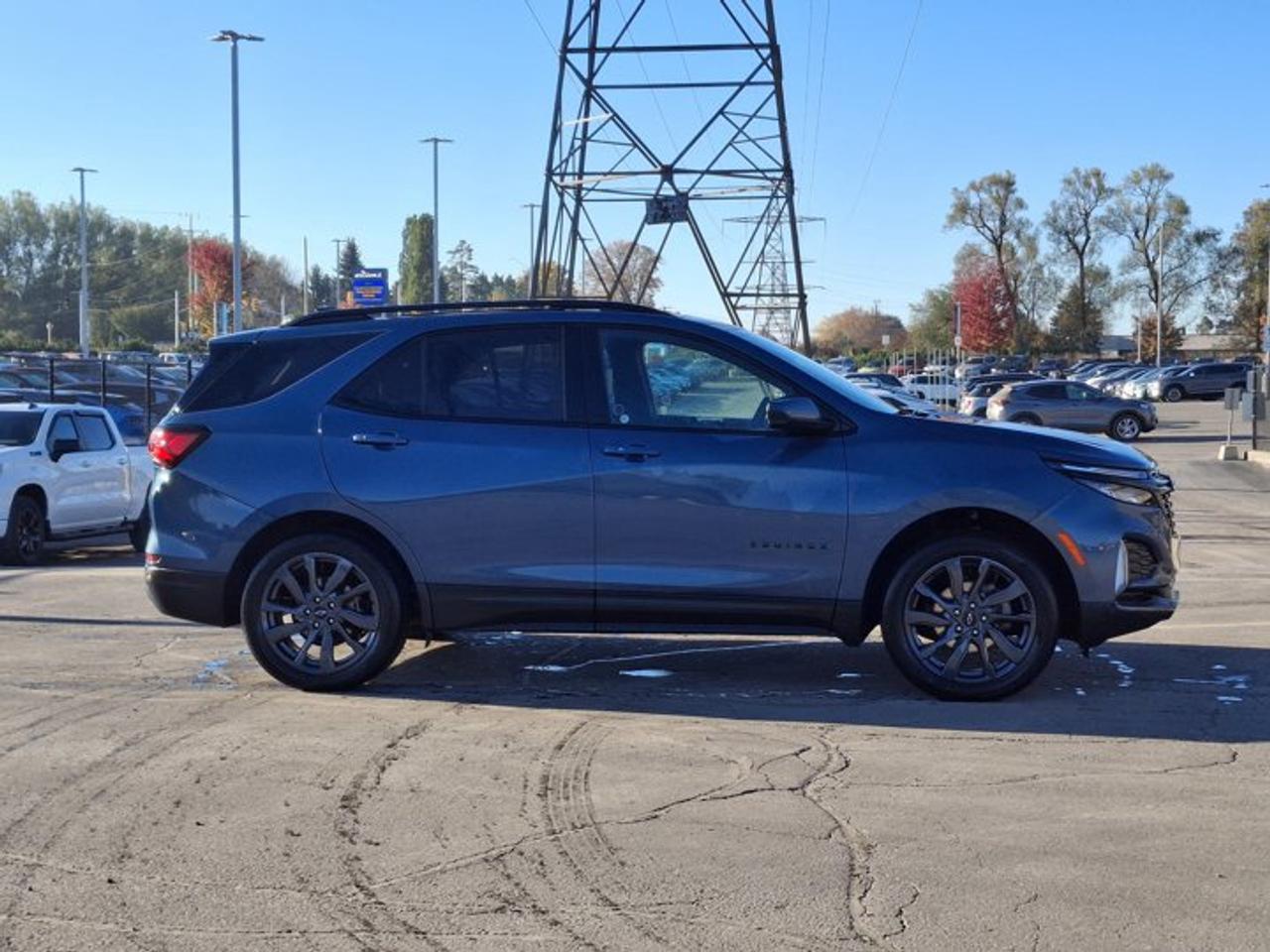 2024 Chevrolet Equinox RS AWD | Sunroof | BSM + RCTA | Power Liftgate | Power Seat | Remote Start | Heated Seats and More ! Photo