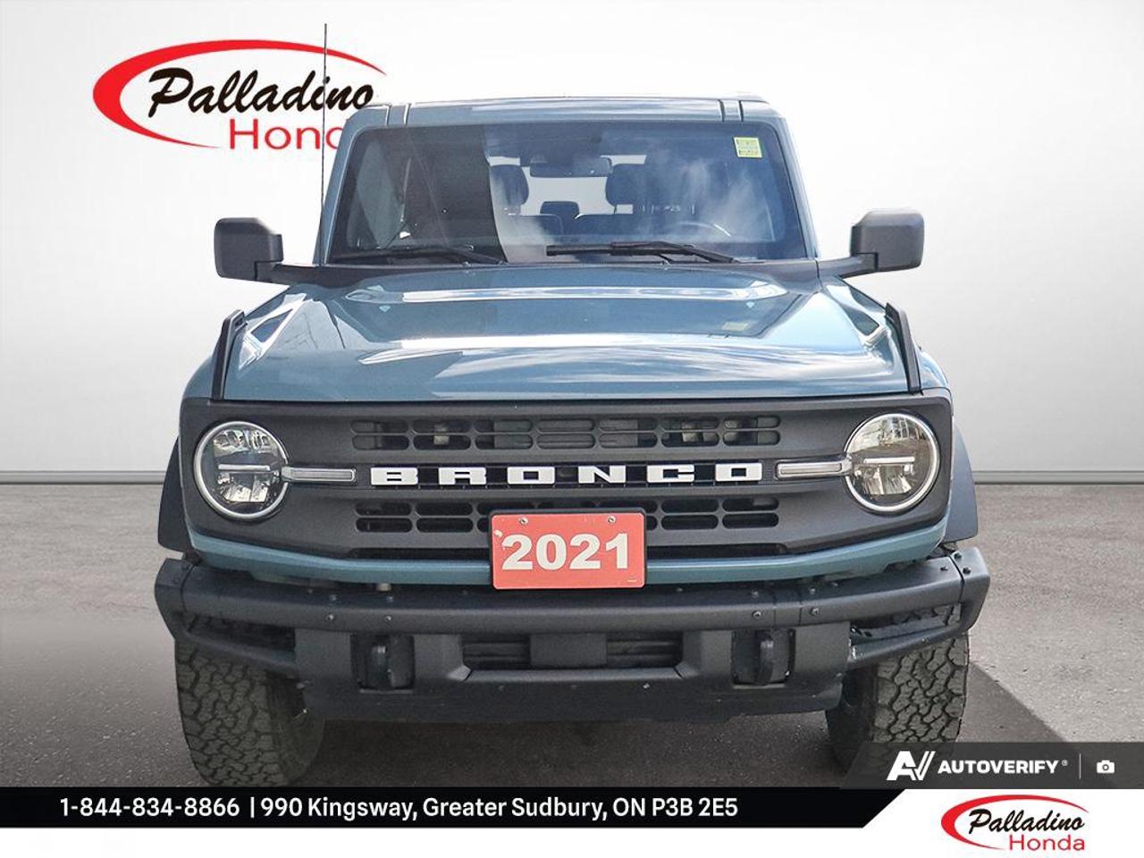 2021 Ford Bronco BAD LANDS Photo1