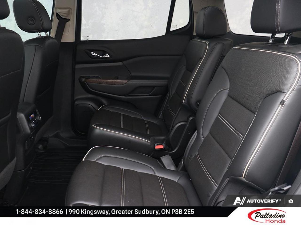 2021 GMC Acadia Denali Photo