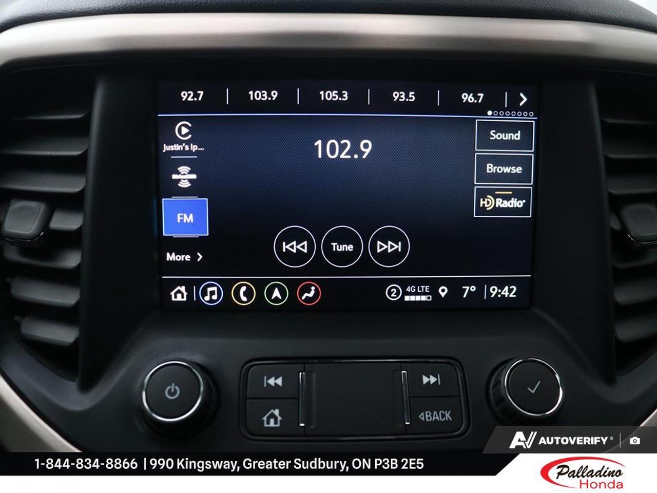 2021 GMC Acadia Denali Photo