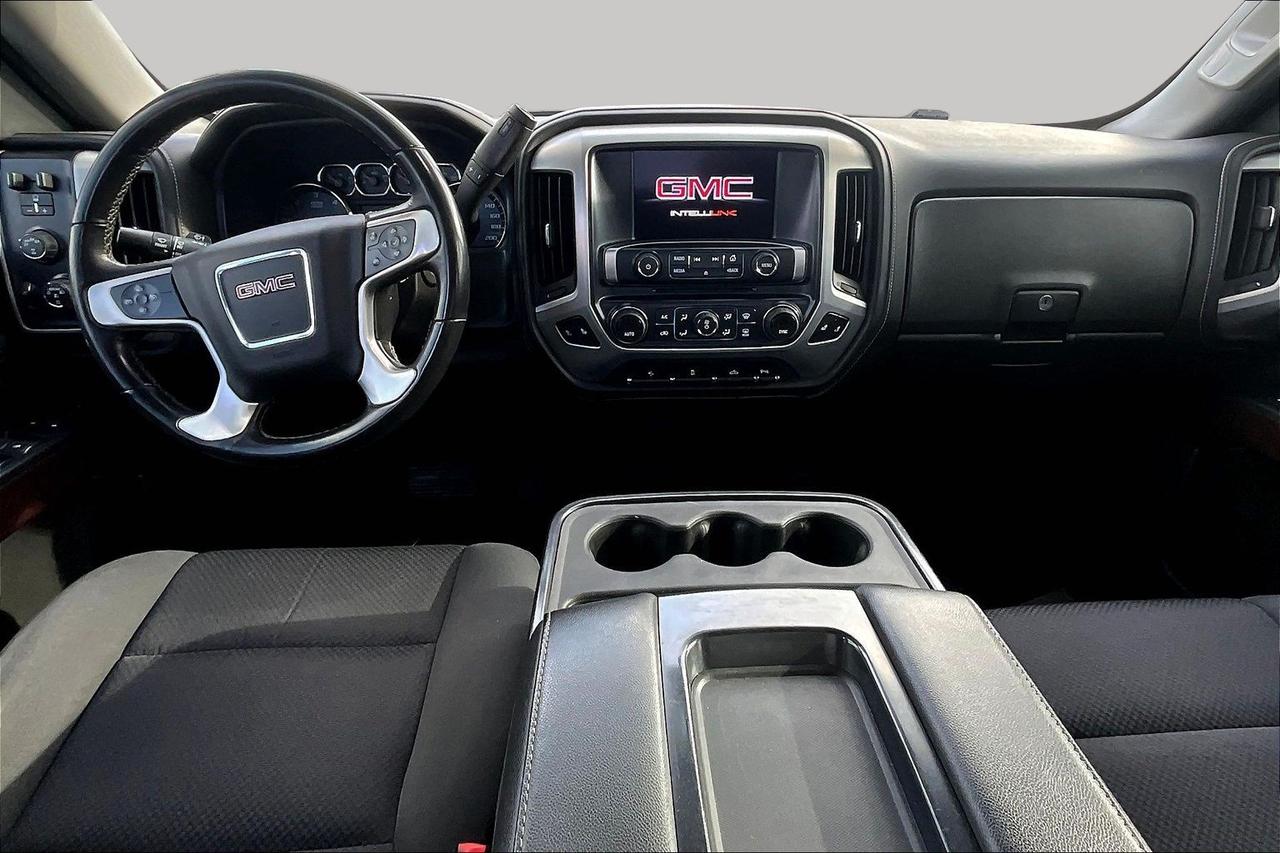 2018 GMC Sierra 1500 SLE Photo