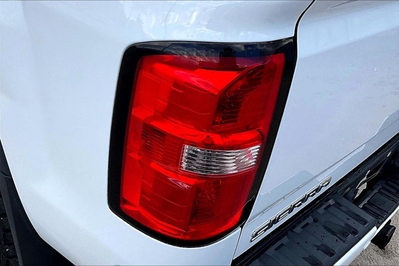 2018 GMC Sierra 1500 SLE Photo