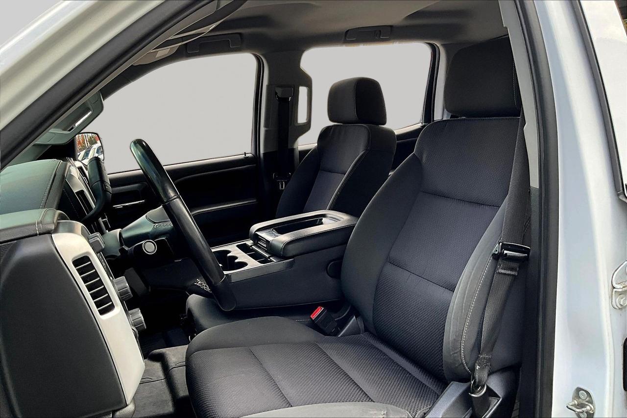 2018 GMC Sierra 1500 SLE Photo