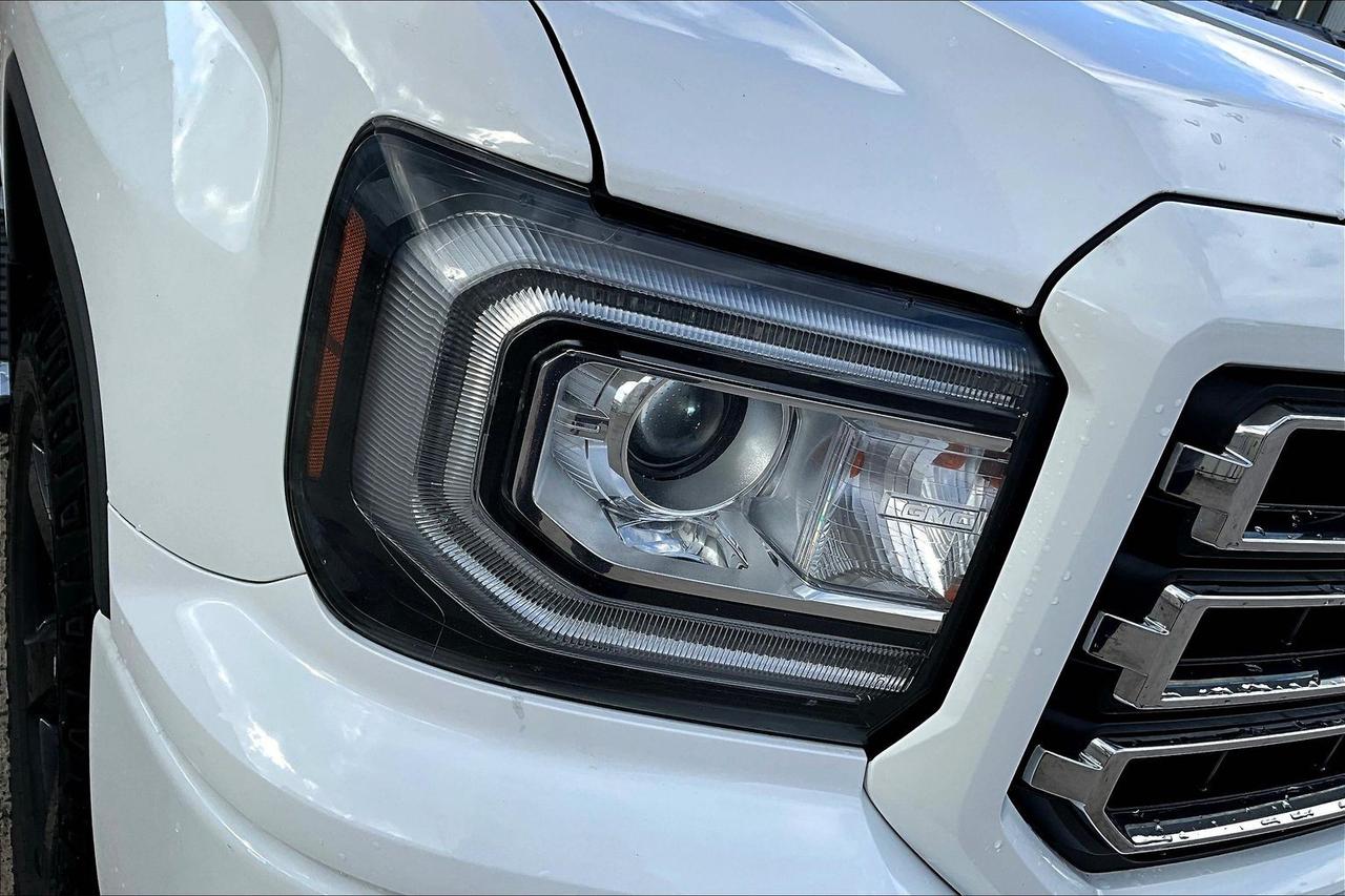 2018 GMC Sierra 1500 SLE Photo