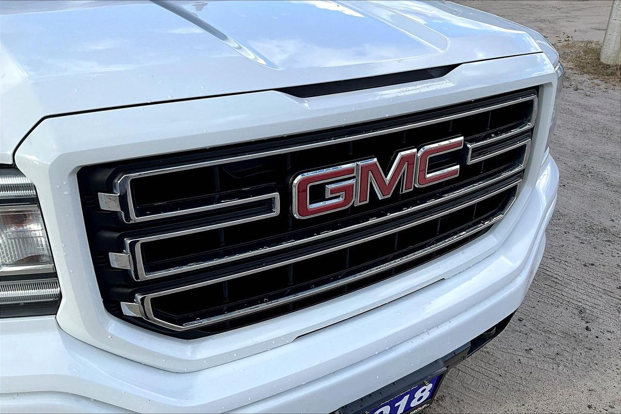 2018 GMC Sierra 1500 SLE Photo