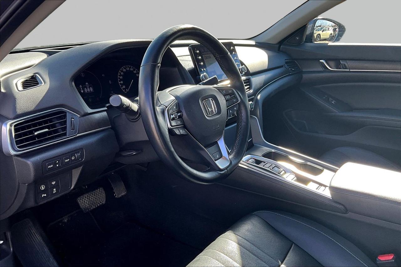 2022 Honda Accord Sedan Touring 2.0 | Remote Start | Heated Seats Photo5