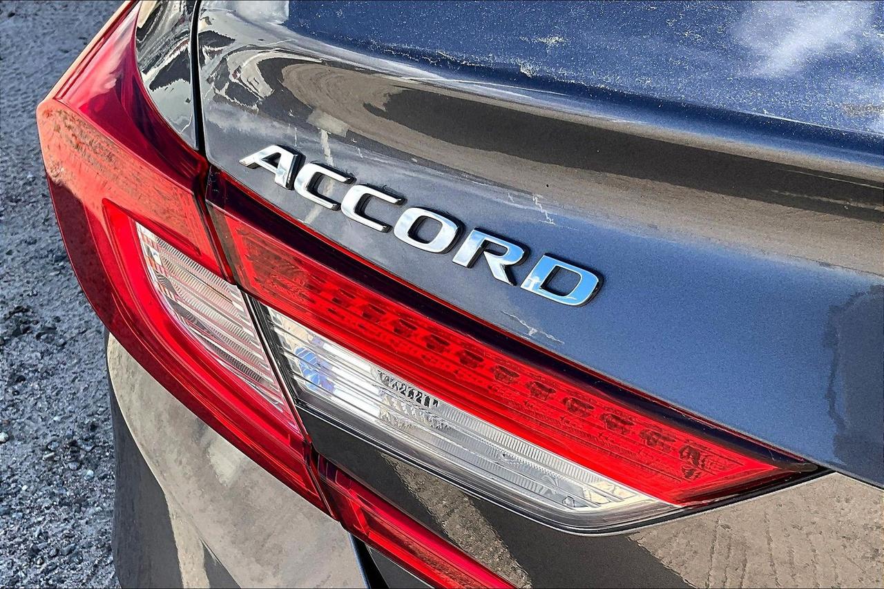 2022 Honda Accord Sedan Touring 2.0 | Remote Start | Heated Seats Photo
