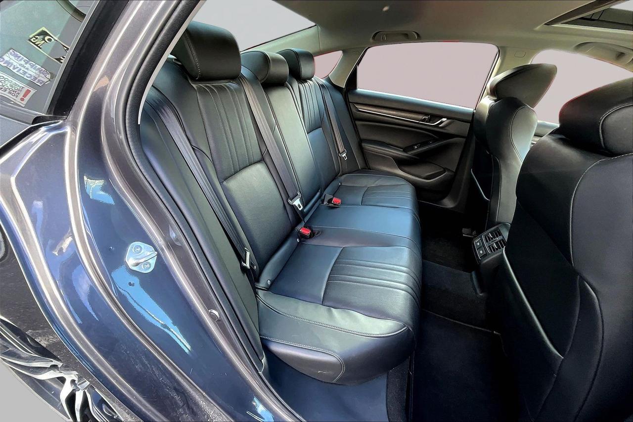 2022 Honda Accord Sedan Touring 2.0 | Remote Start | Heated Seats Photo