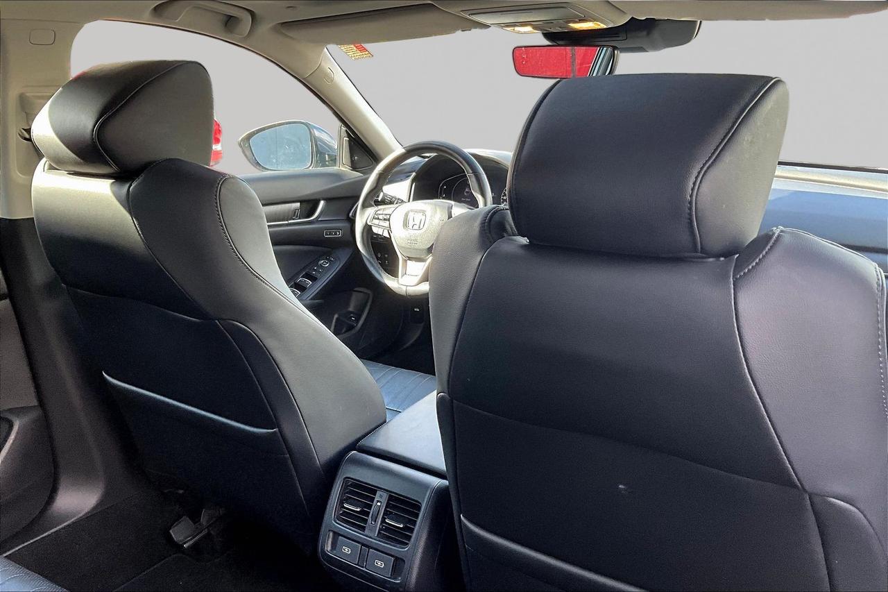 2022 Honda Accord Sedan Touring 2.0 | Remote Start | Heated Seats Photo