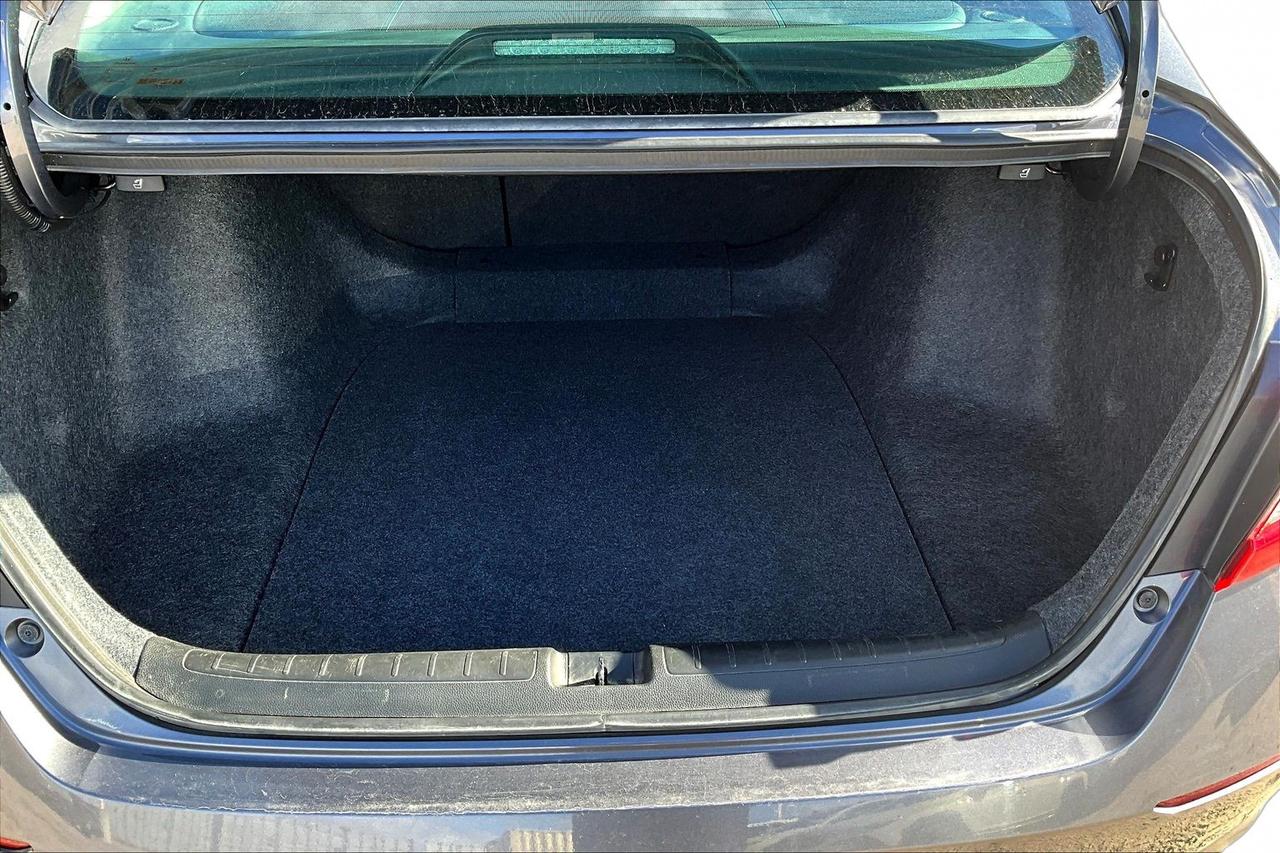 2022 Honda Accord Sedan Touring 2.0 | Remote Start | Heated Seats Photo