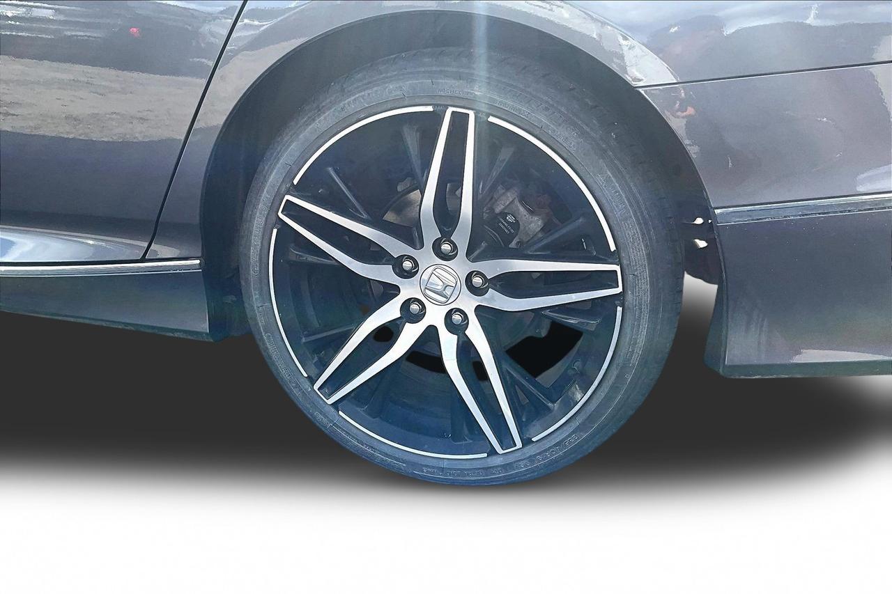 2022 Honda Accord Sedan Touring 2.0 | Remote Start | Heated Seats Photo