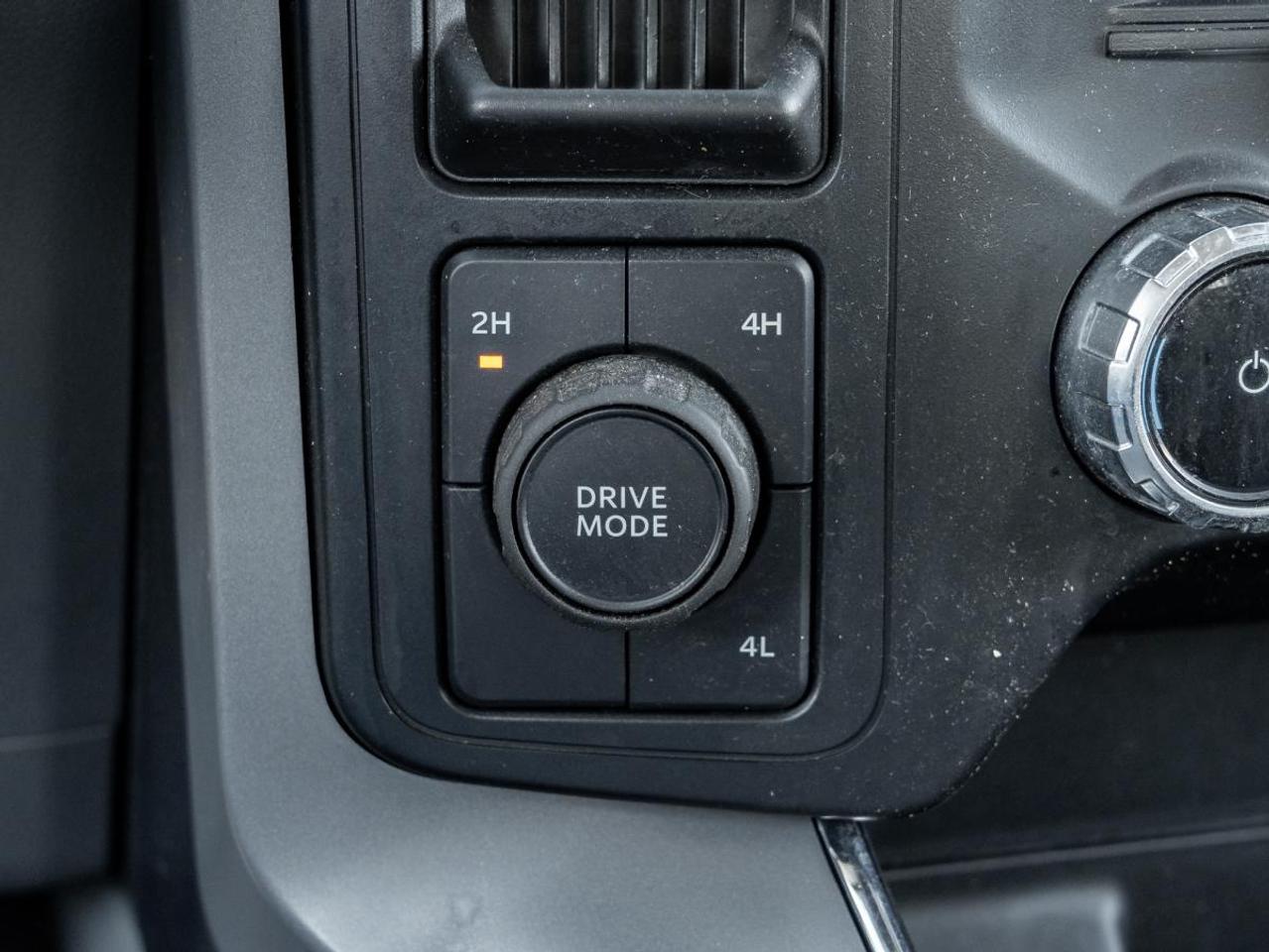 2024 Ford F-150 XLT Photo