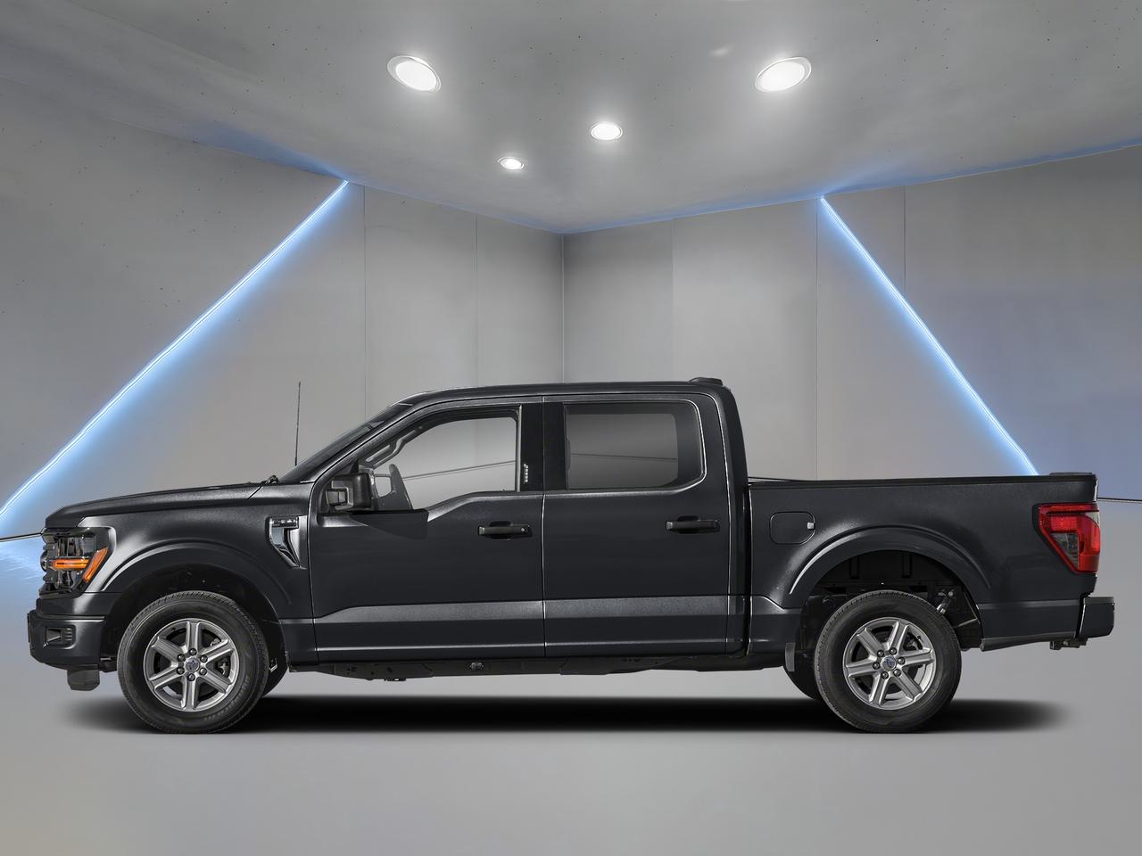 2026 Ford F-150 XLT Photo5