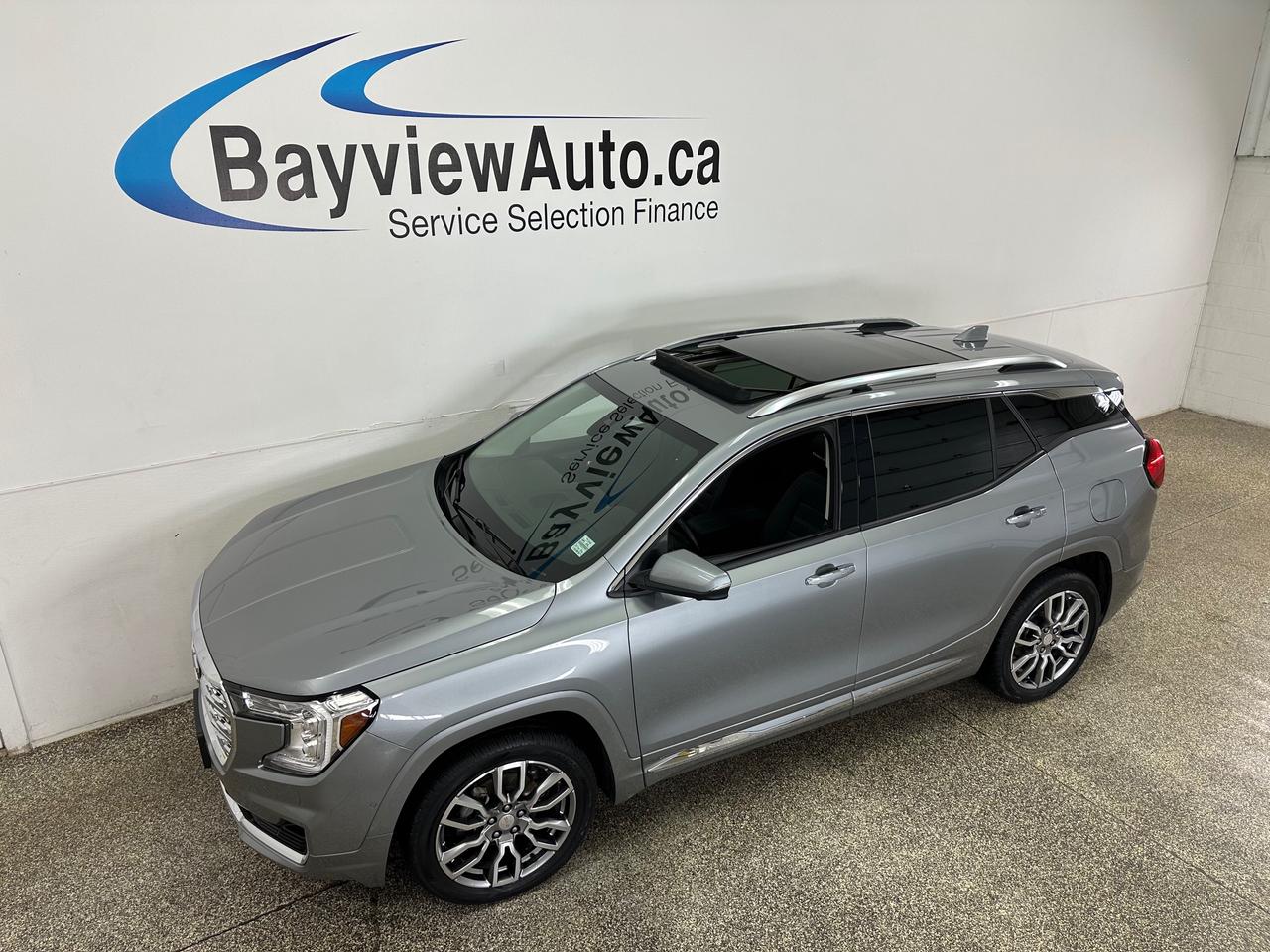 2024 GMC Terrain Denali DENALI/AWD/PANOROOF/LEATHER/NAVI/30KM/OFF 1 OWNER LEASE! Photo0