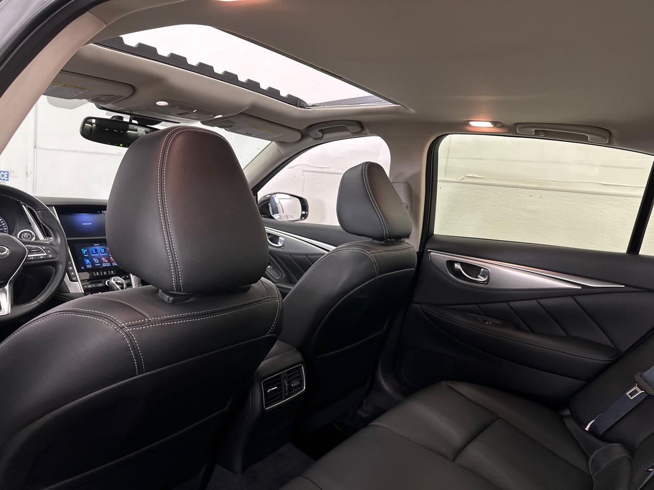 2024 Infiniti Q50 Luxe LUXE/AWD/LEATHER/SUNROOF/NAVI/OFF 1 OWNER NISSAN LEASE! Photo