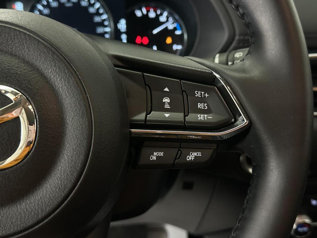 2025 Mazda CX-5 GS/AWD/PWR HEATED SEATS &amp; WHEEL/LEATHER/PWR GATE/CARPLAY/MORE! Photo