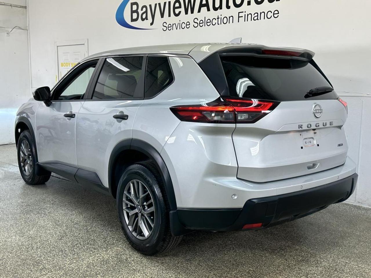 2024 Nissan Rogue S/AWD/24KM/OFF 1 OWNER NISSAN LEASE! Photo