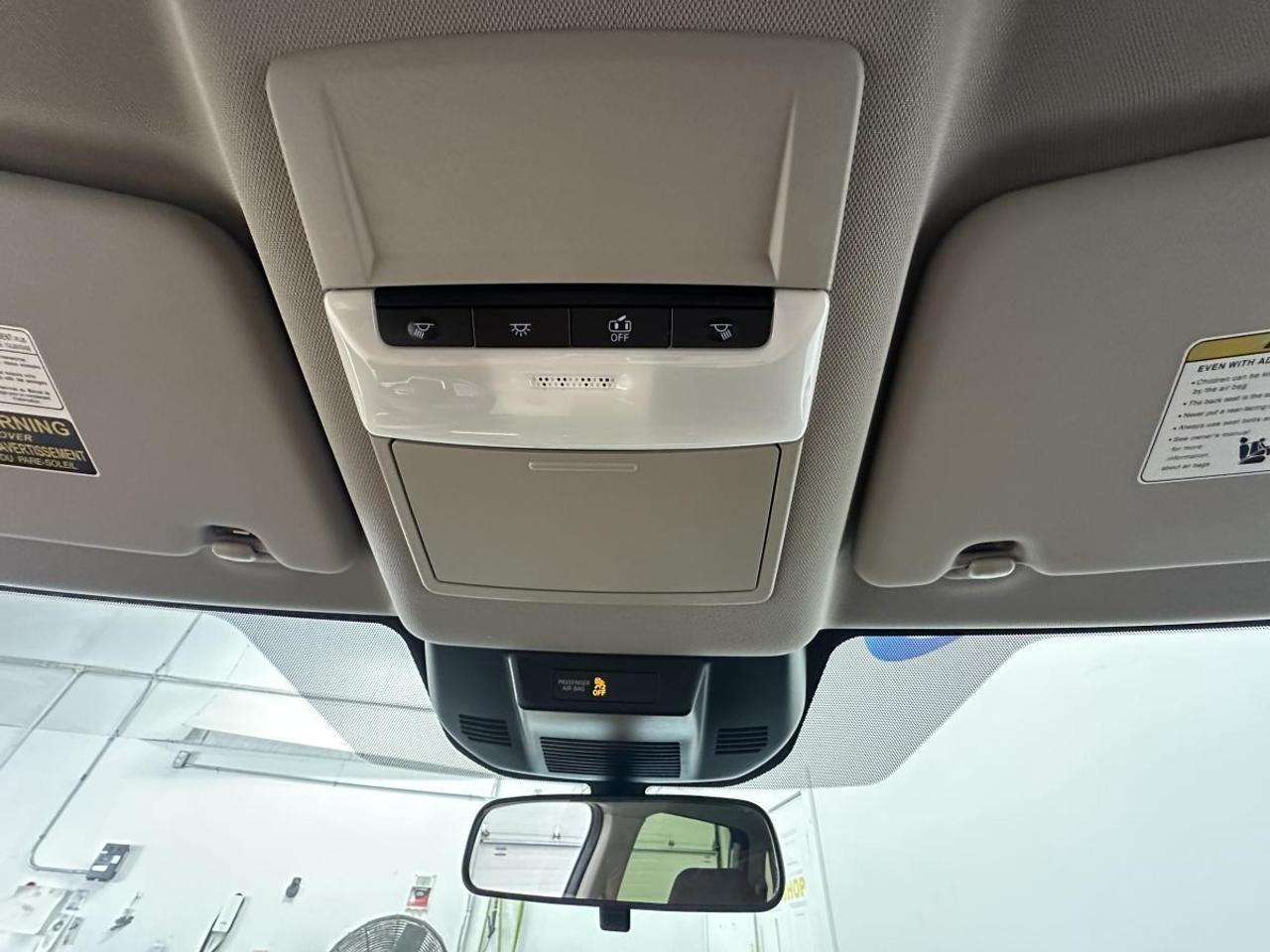 2024 Nissan Rogue S/AWD/24KM/OFF 1 OWNER NISSAN LEASE! Photo