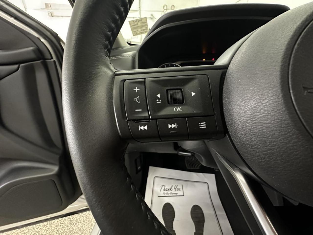 2024 Nissan Rogue S/AWD/24KM/OFF 1 OWNER NISSAN LEASE! Photo